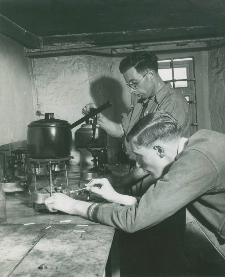 Y050001-Goudhurst 10 400-10w phoY